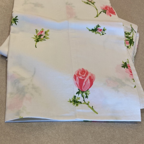 Retro Springcale Standard Pillowcase Set. - Picture 4 of 10
